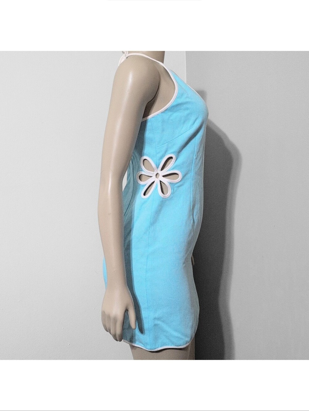 Vintage Laundry By Shelli Segal Halter Cut Out Mini Dress - Picture 3 of 8